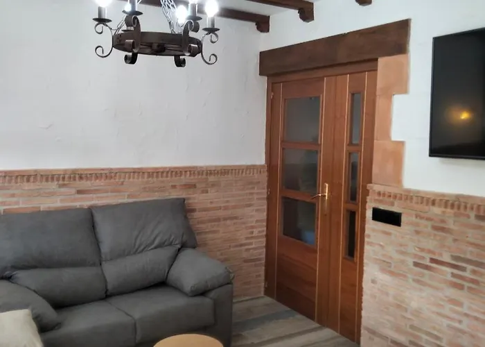 El Arroyo Сотосеррано